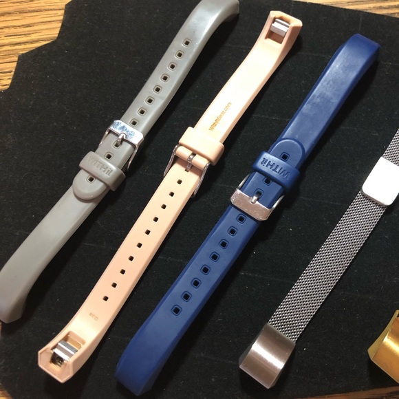 FINAL SALE- LEAVING CLOSET-NO FURTHER DISCOUNTS - Picture 2 of 6